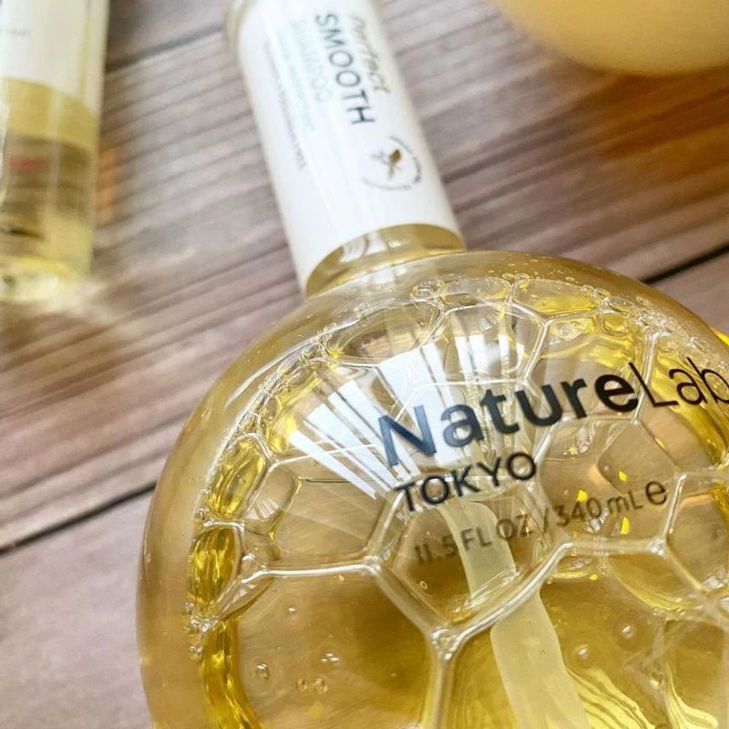 Perfect Smooth Shampoo Glotnumo suteikiantis šampūnas, 340ml