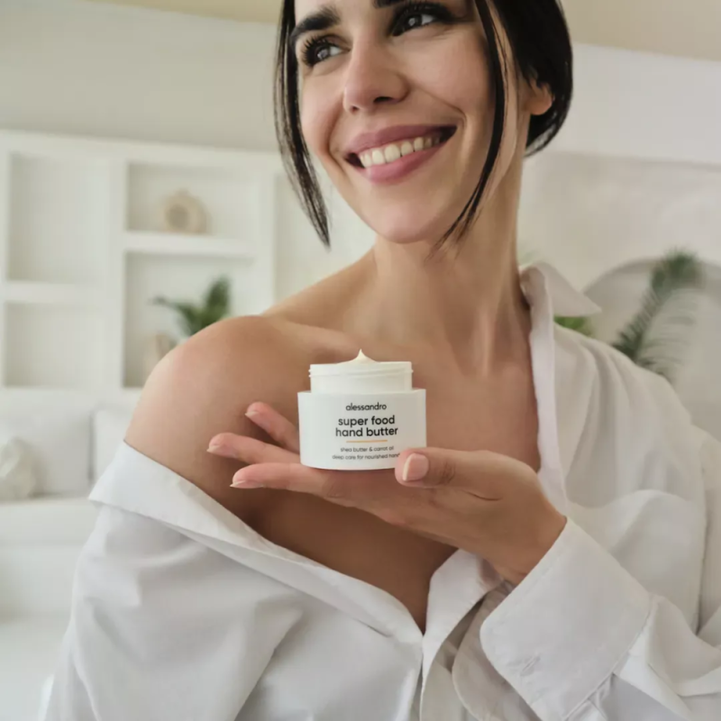 Super Food Rankų sviestas su sviestmedžių aliejumi, 50ml