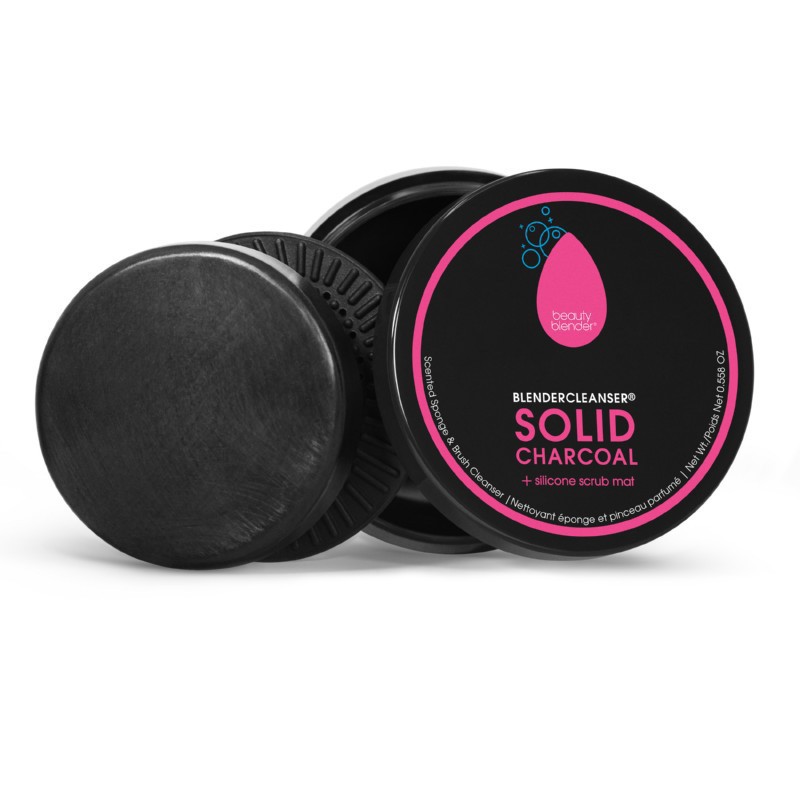 BlenderCleanser Solid Charcoal Makiažo kempinėlių valiklis, 16g