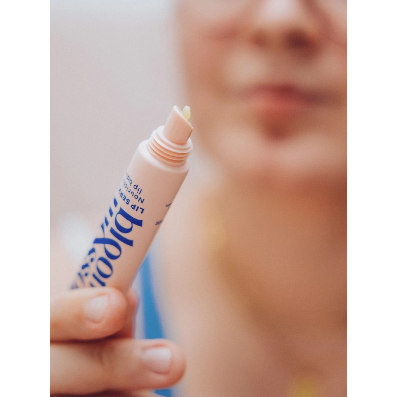 LIP SERVICE Nourishing lip balm Maitinamasis lūpų balzamas, 15ml