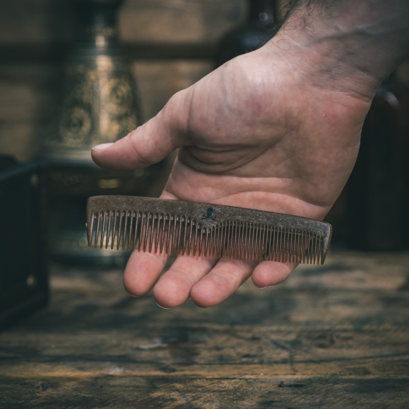 Liquid Wood Beard & Mo' Comb Medinės barzdos ir ūsų šukos, 1vnt