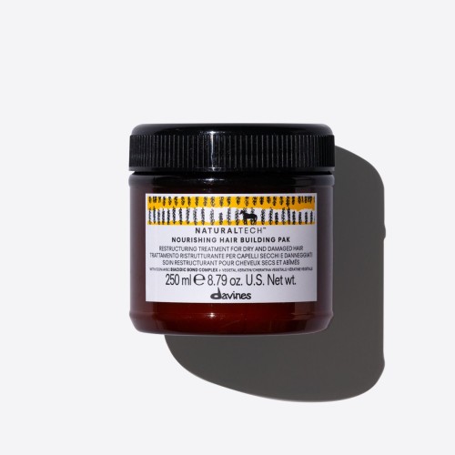 Nourishing HBP Maitinanti kaukė su keratinu pH4, 250 ml