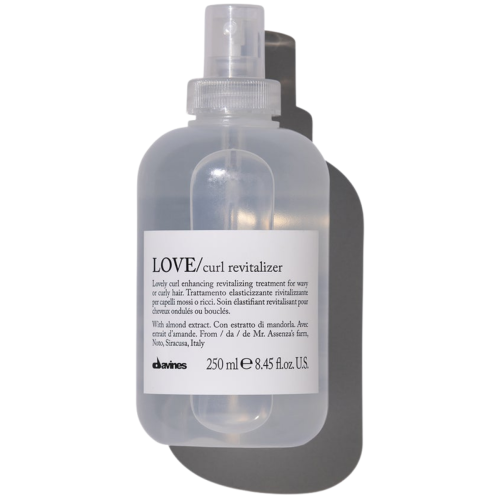 LOVE Curl Garbanų atgaivinimo purškiklis, 250 ml