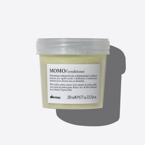 MOMO plaukus drėkinantis kondicionierius, 250 ml