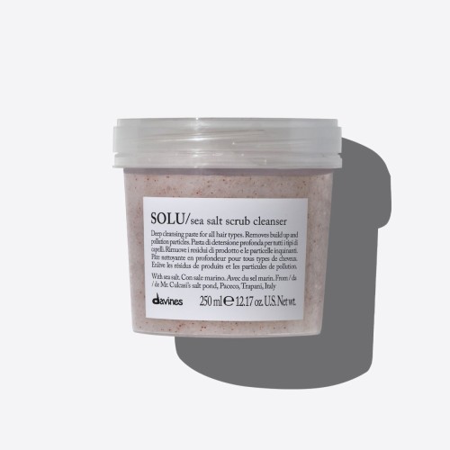 SOLU Sea Salt Scrub Šveitiklis su jūros druska, 250ml
