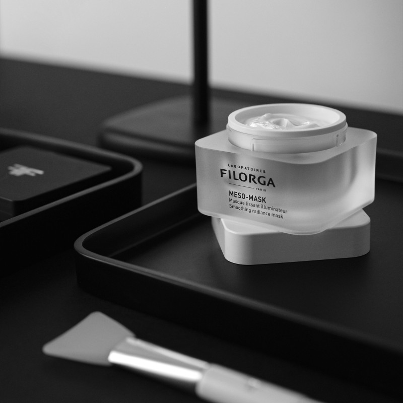 Meso-Mask Smoothing Radiance Mask Priešraukšlinė skaistinanti veido kaukė, 50ml