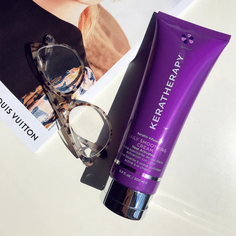 Keratin Infused Daily Smoothing Cream Glotninamasis plaukų kremas su keratinu, 200ml