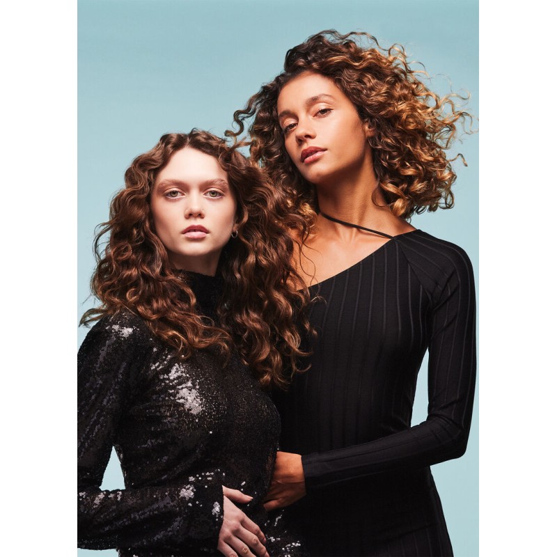 CONFIDENTLY CURLY Garbanotų plaukų priežiūros rinkinys, 1vnt