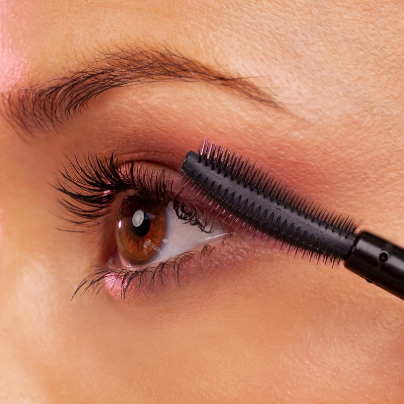 Big & Thick Lashes Mascara Apimties suteikiantis, ilginamasis blakstienų tušas, 13ml