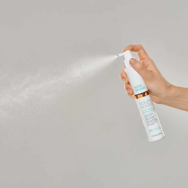 Volume Solution Volumizing Styling Spray Apimties suteikiantis purškiklis, 175ml