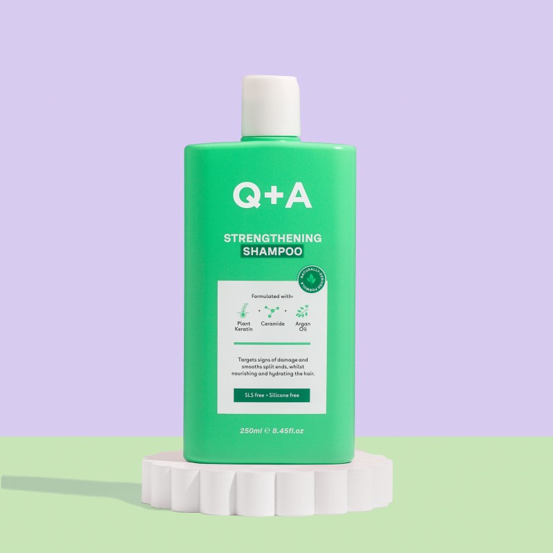 Strengthening Shampoo Stiprinamasis šampūnas su keratinu, 250ml