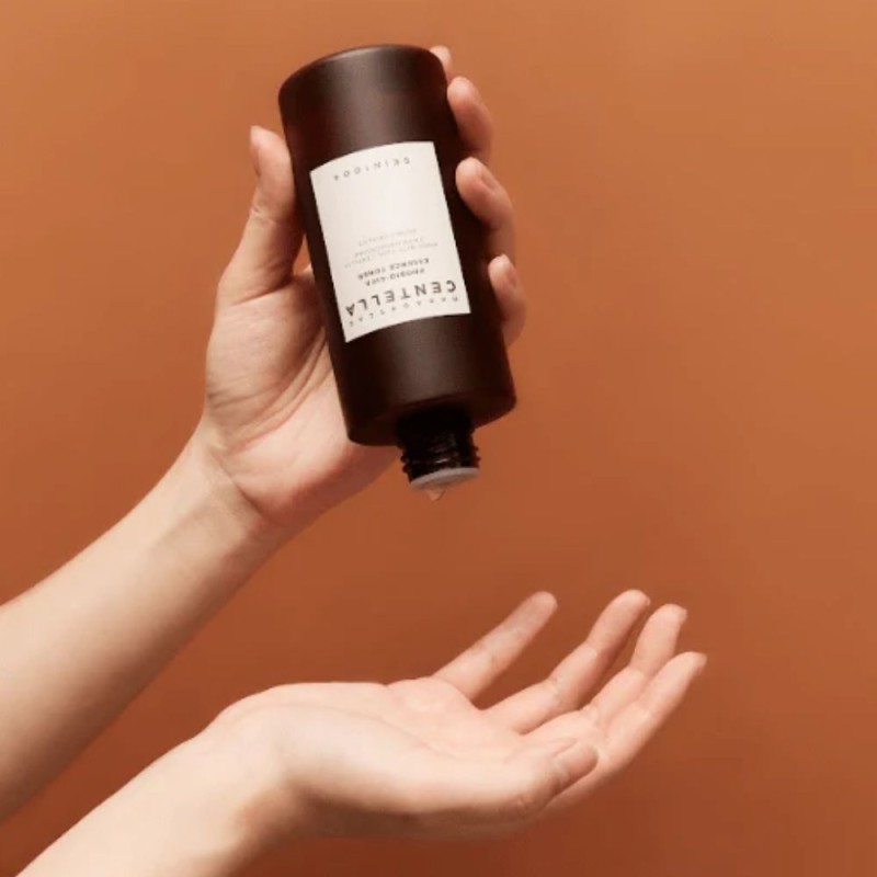 Madagascar Centella Probio-Cica Essence Toner  Drėkinamasis veido tonikas, 210ml