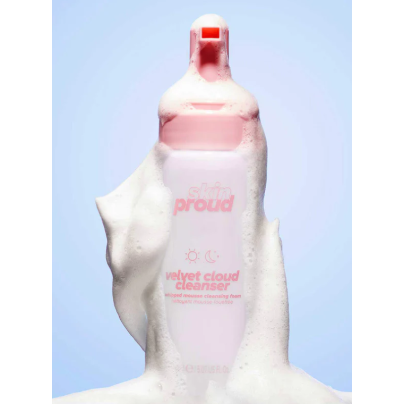 Velvet Cloud Foaming Cleanser Putų pagrindo veido prausiklis, 150ml