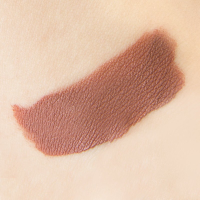 Meet Matt(E) Hughes Trustworthy Warm Nude Ilgai išliekantys matiniai lūpų dažai, 7.4ml